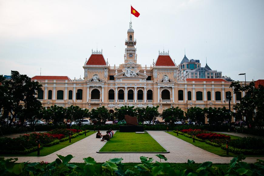 Nguyen Hue Street and City Hall